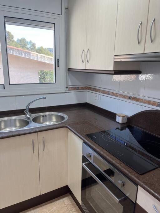 Lux Spa 2 Barcelona Vallirana Dış mekan fotoğraf